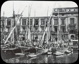 Au quai, port de Messine, Sicile, Italie, fin du XIXe ou début du XXe siècle