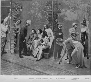 Avant Les Trois Coups, 1900