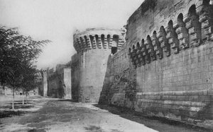 Avignon. - Les Remparts XIVe