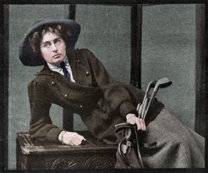 Bonnet noir, vers 1910