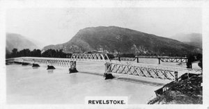 Pont sur la rivière Columbia, Revelstoke, Colombie-Britannique, Canada, vers 1920 - Unbekannt