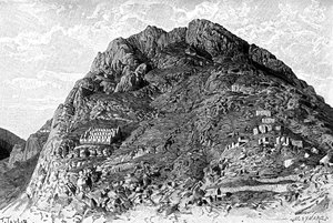 Bâtiments des Incas sur le Cerro De Las Carceles à Ollantaytambo, Pérou, 1895