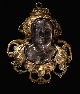 Camée avec buste de Diane de Poitiers 1499-1566, XVIe siècle