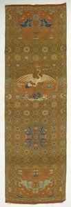 Housse de chaise avec une grue, des lions, des dragons, des symboles auspices et des fleurs - Unbekannt