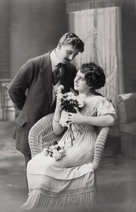 Couple amoureux, vers 1900-1919