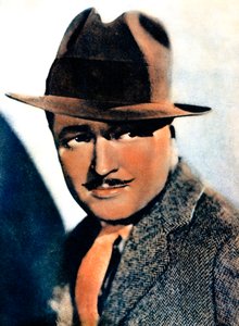 Edmund Lowe, acteur américain, 1934-1935 - Unbekannt