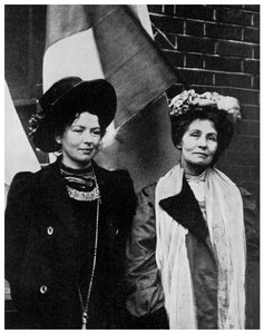Emmeline Pankhurst, suffragette britannique, et sa fille Christabel, début du 20ème siècle