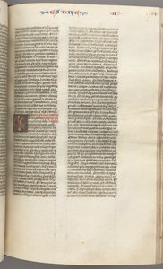Fol. 184r, Esdras II, initiale historiée E, un prêtre encensant un autel, vers 1275-1300