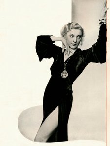 Frances Day en personne : Booths Gin fait ressortir le meilleur de toute compagnie, vers 1935