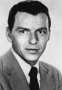 Frank Sinatra 1915-1998, chanteur et acteur américain, vers les années 1930