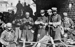 Soldats français au repos en Champagne, France, Première Guerre mondiale, 1915