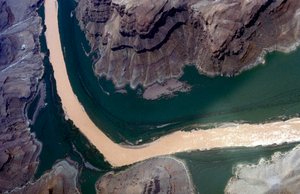 Grand Canyon avec le fleuve Colorado, Arizona, USA