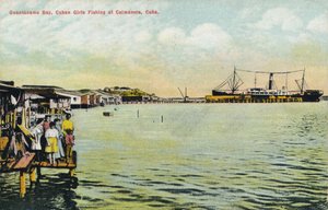 Baie de Guantánamo, filles cubaines pêchant à Caimanera, Cuba, vers 1910