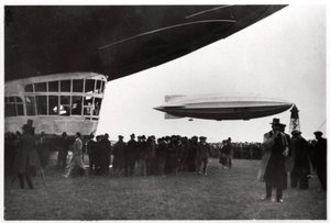 HM Airship R100, 1930 1933