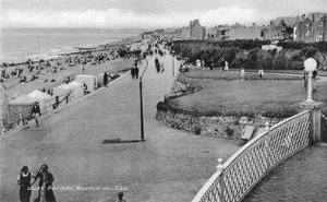Vacanciers sur West Parade, Bexhill-on-Sea, East Sussex, c1900s-c1920s - Unbekannt