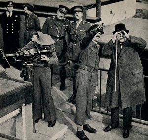 Dans une fosse de canon anti-aérien, 17 octobre 1941, 1945