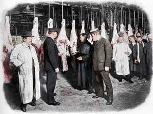 Inspection de la viande au marché de Smithfield, City de Londres, c1903
