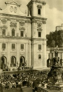 Jedermann joué devant la cathédrale de Salzbourg, Salzbourg, Autriche, vers 1935 - Unbekannt