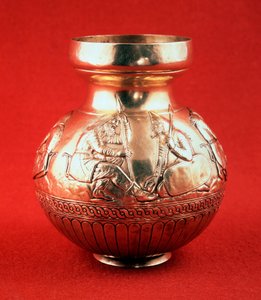Cruche avec des scènes de la vie scythe, vers 400 av. J.-C.