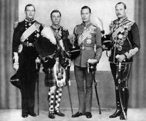 Le roi George V et ses fils, 1933, 1936