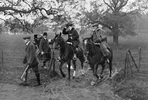Rois Édouard VII du Royaume-Uni et Manuel II du Portugal chassant, 1909