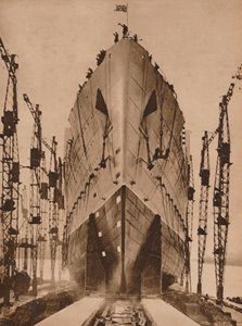 Lancement du paquebot Cunard `Queen Mary`, 1934 1935
