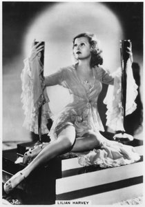Lilian Harvey, actrice de cinéma germano-britannique, vers 1938 - Unbekannt