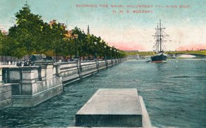 Londres, Thames Embankment - Montrant le navire-école naval volontaire, H.M.S. Buzzard, 1907 - Unbekannt