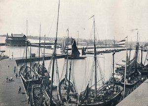 Lowestoft - Le port et la parade, 1895