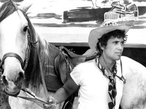 Lucio Battisti avec un cheval