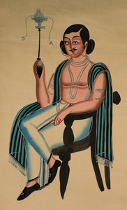 Homme assis dans une chaise européenne fumant une pipe Margila, c. 1880