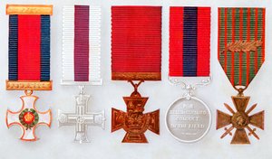 Décorations militaires