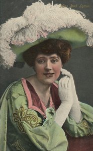 Mlle Ruth Lytton, 1875-1939, c1930 - Unbekannt