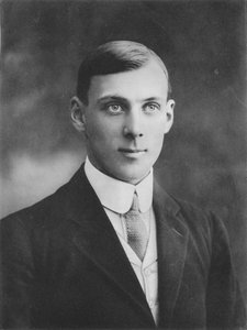 M. Calveley Bewicke, 1911