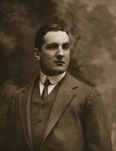 M. Carlos Edwards, 1911