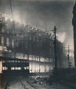 Neuf heures de bombardement. Quand ce fut le tour de Sheffield, c