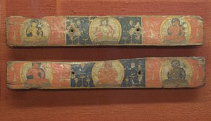 Paire de couvertures de manuscrit : Prajnaparamita flanquée de bodhisattvas au-dessus... 12ème siècle