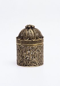 Pomander en argent doré