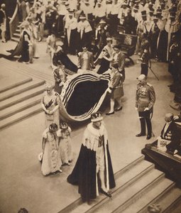La Reine Mary Part, 12 mai 1937
