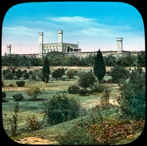 Gare ferroviaire, depuis le jardin de la reine, Delhi, Inde, fin 19ème ou début 20ème siècle