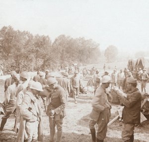 Pause, Genicourt, nord de la France, vers 1914-1918
