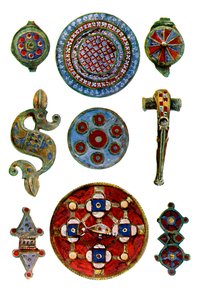 Ornements émaillés romano-britanniques, 1er-2e siècle après J.-C.