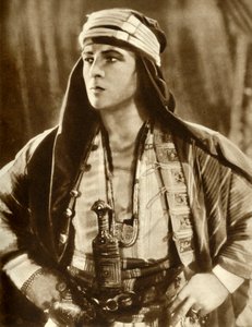 Rudolph Valentino dans Le Cheik, 1921
