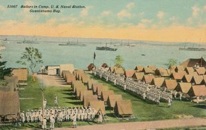 Marins en camp, station navale américaine, baie de Guantanamo, vers 1911