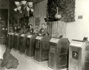 Salon de San Francisco avec kinétoscopes, 1894-1895 - Unbekannt