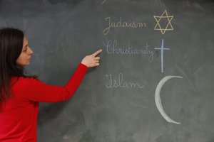 Enseignant expliquant les religions, Montrouge, France - Unbekannt