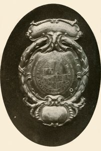 Fronton en argent, avec armoiries anglaises, 1677, 1937