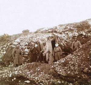 Soldats portant des masques à gaz, vers 1914-1918