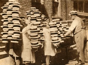 Le retour en faveur des chapeaux de paille, 1930, 1933 - Unbekannt