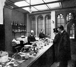 Le Lobby Bar, Chambre des communes, Westminster, Londres, vers 1905